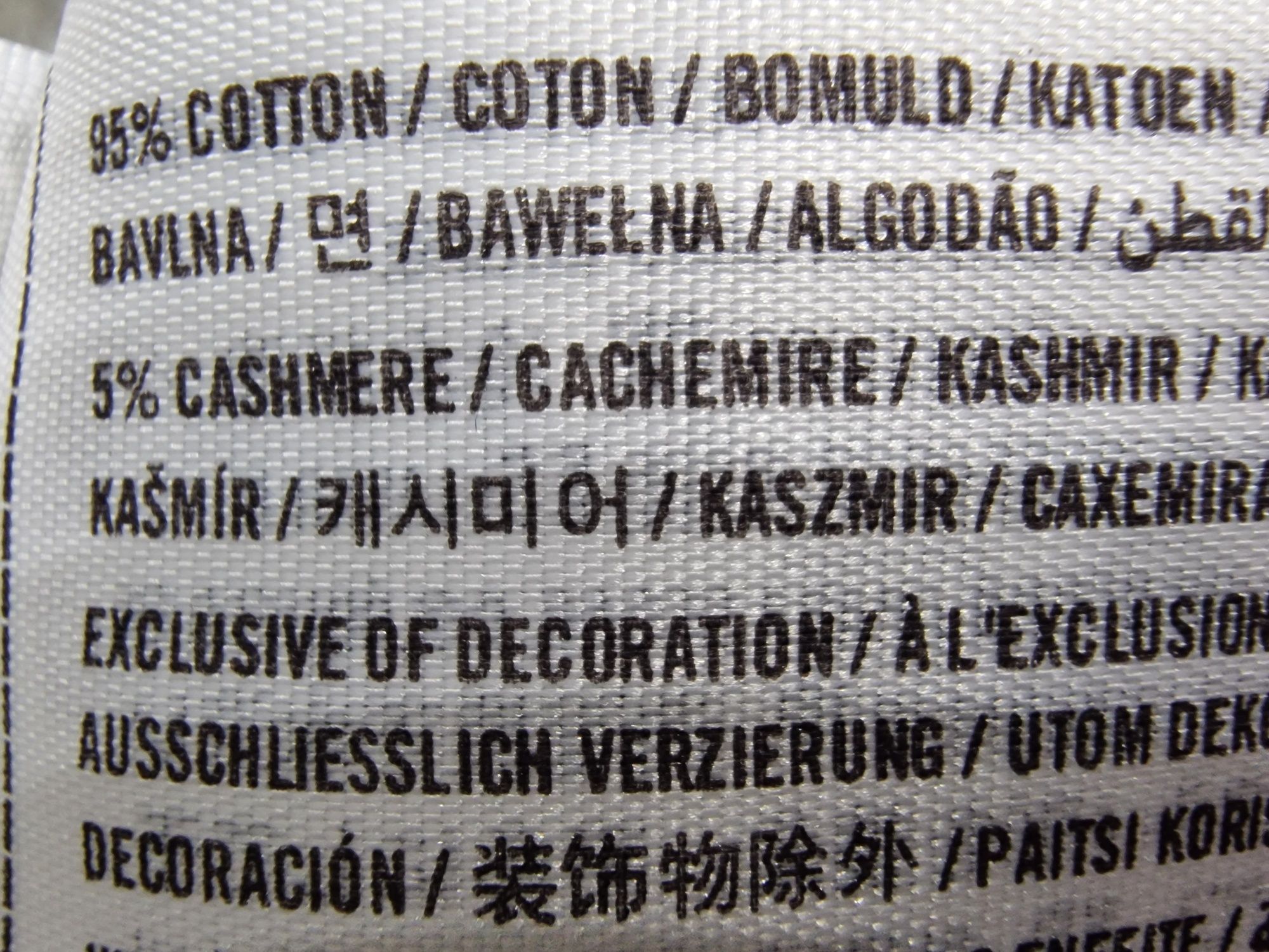 Sweterek z kaszmirem" Abercrombie ."