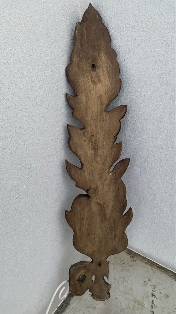 Peça em talha decorativa antiga