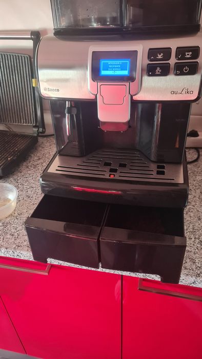 Maquina profissional saeco