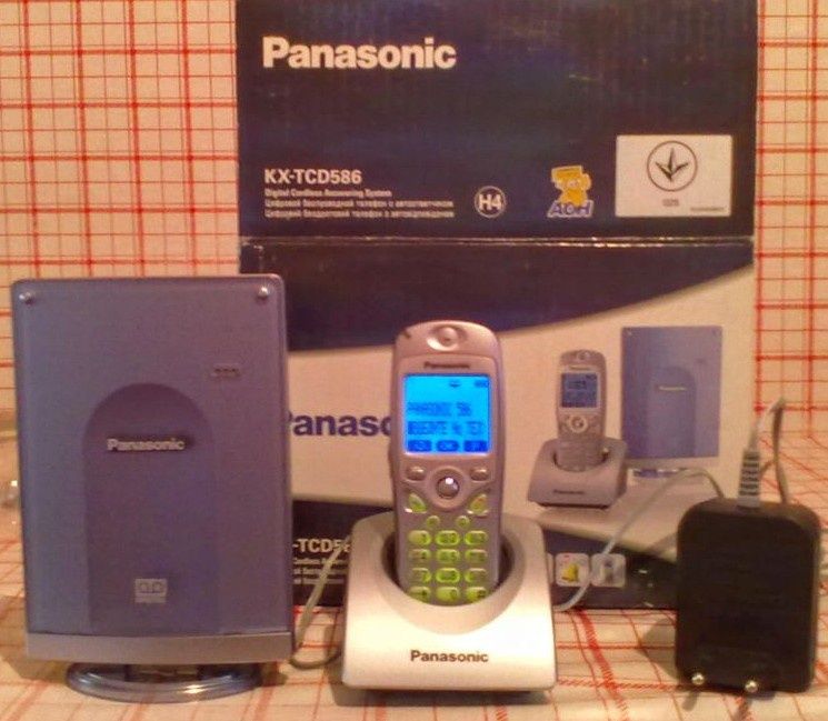 Цифровой телефон с автоответчиком Panasonic KX- TCD 586