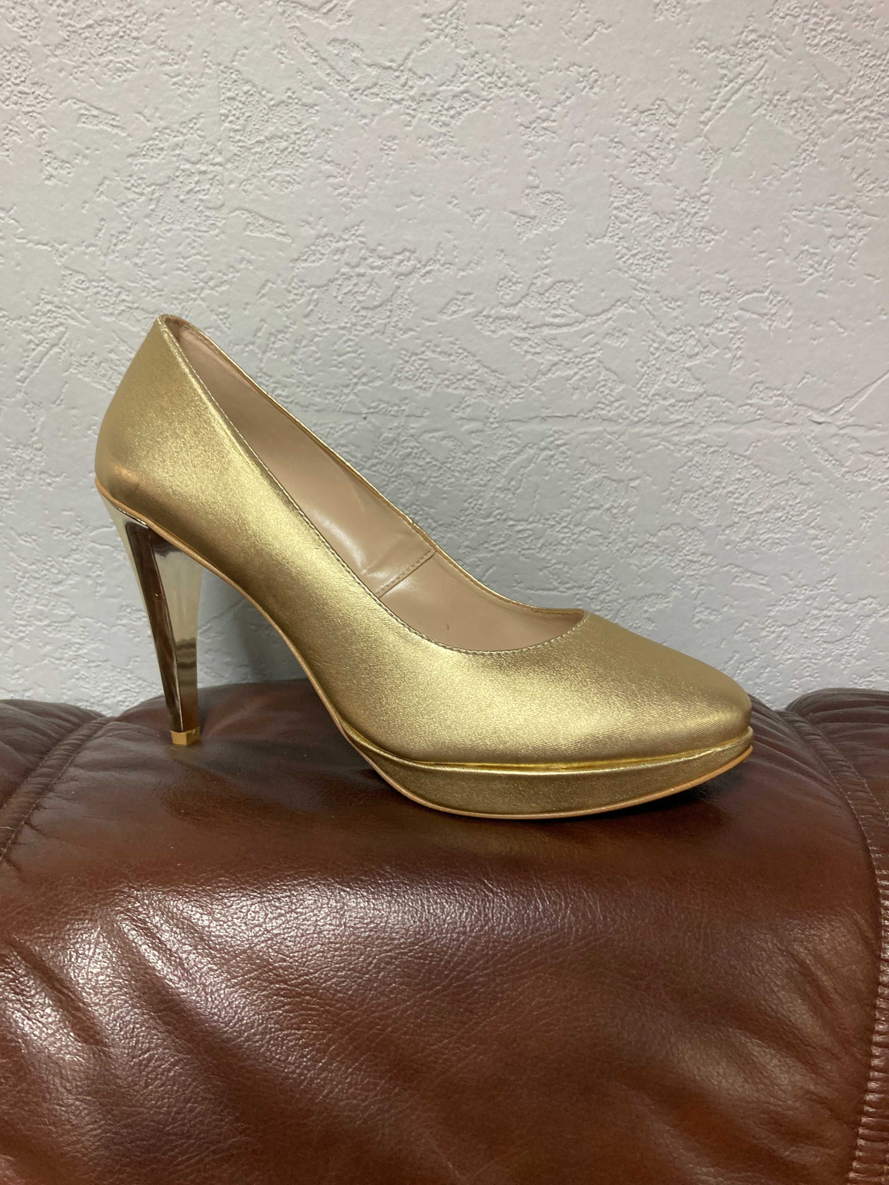Nowe buty, czółenka złote, obcas lustro, r. 40, wys. 10 cm, wyprzedaż