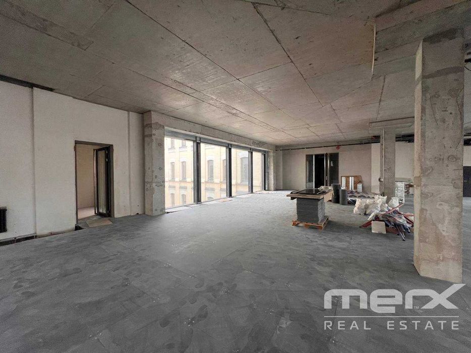 Офіс 779 кв.м + тераса біля метро Майдан Незалежності