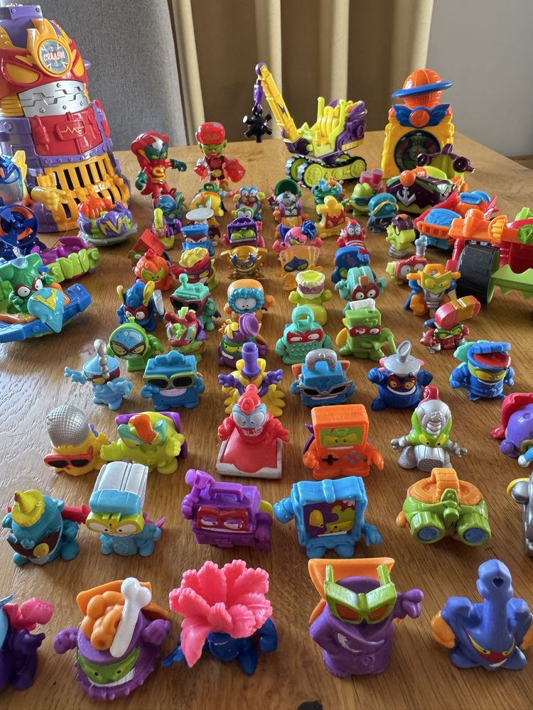 Figurki SuperThings