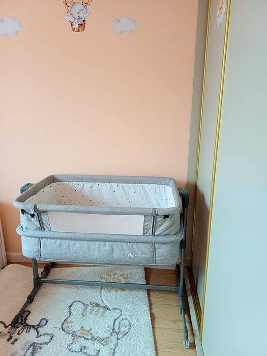 Łóżeczko dostawne Kinderkraft. Dostawka dla niemowlaka