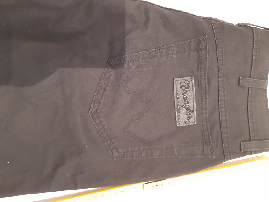 Spodnie Wrangler Texas W33 L34 czarne.
