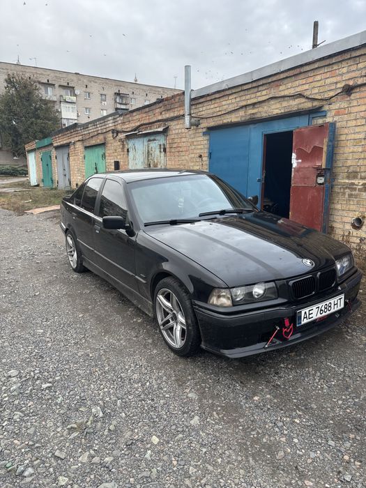 Продам  BMW е36