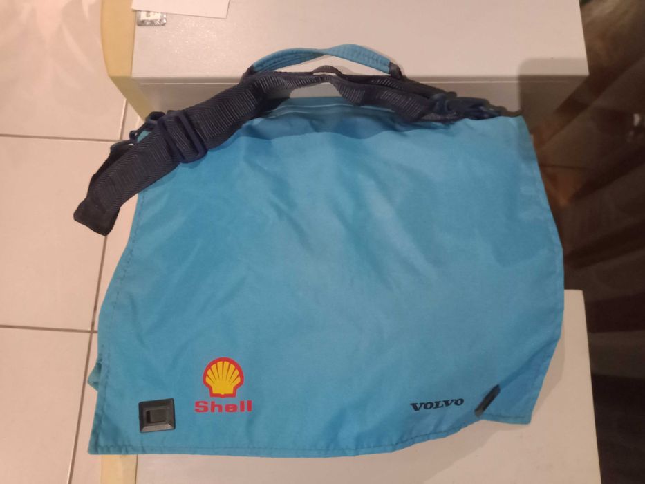 Bolsa/Pasta com logótipos da Shell e da Volvo. de 1985