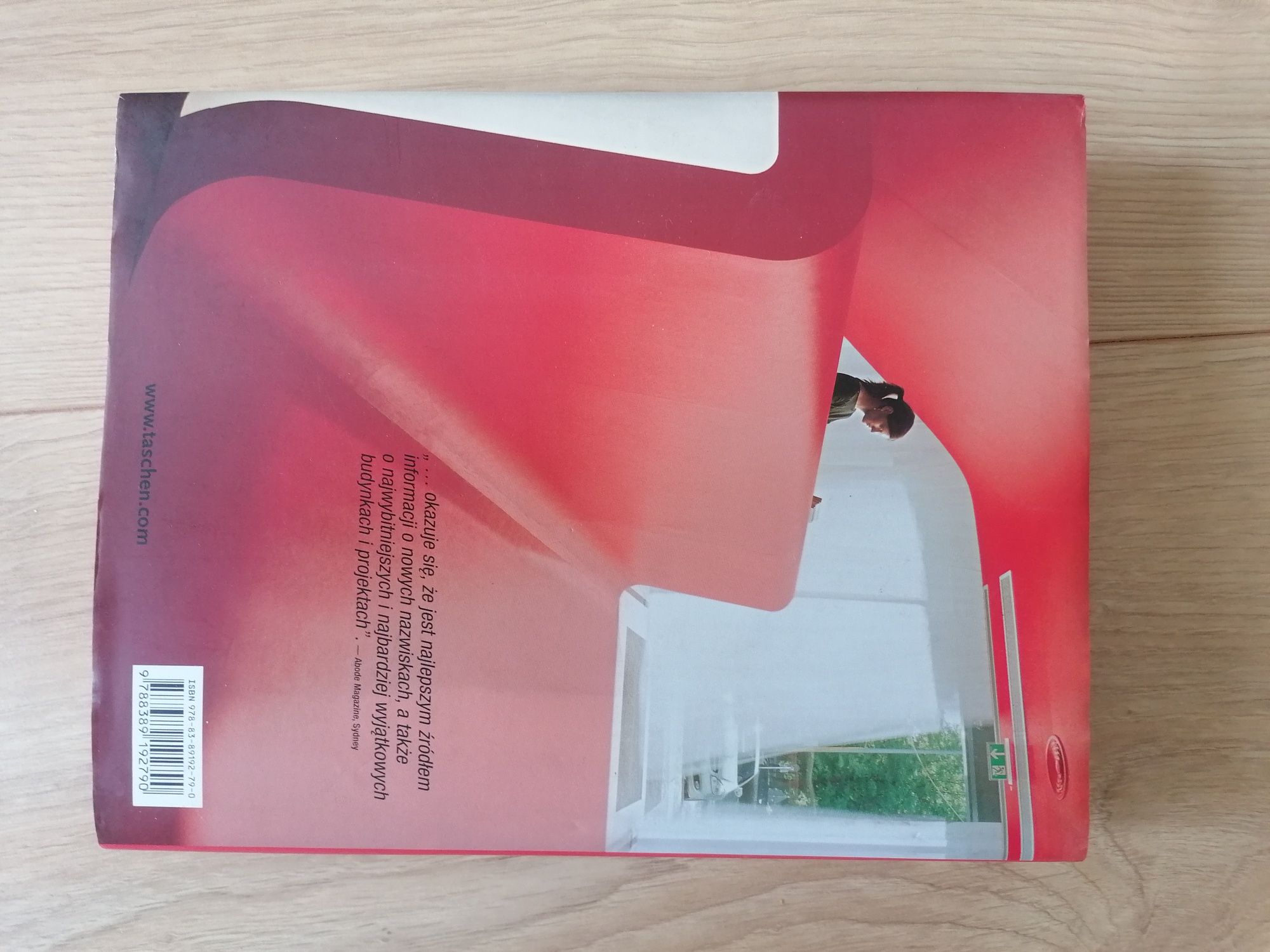 Architecture now 4
