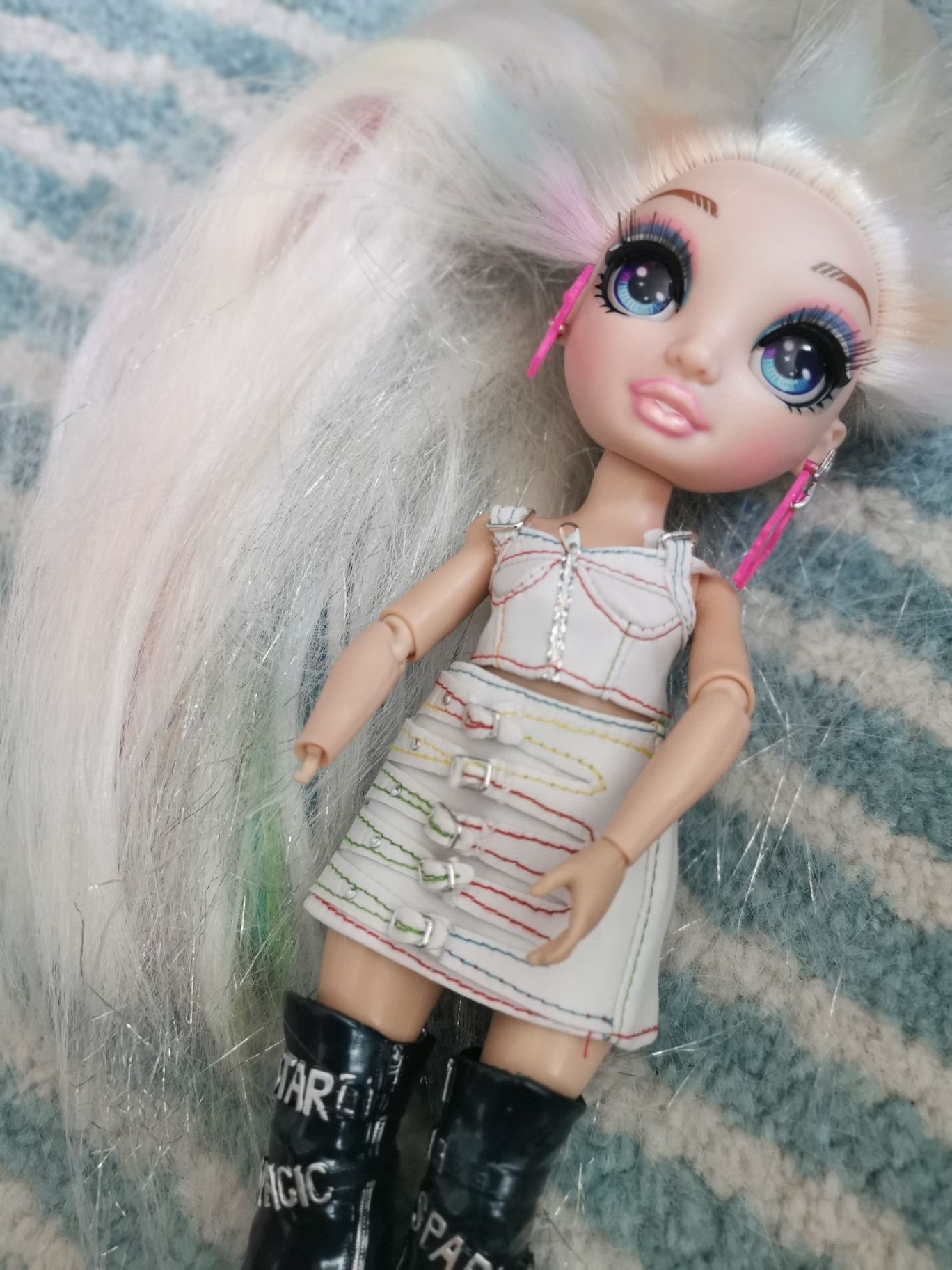 Rainbow High Amaya Raine