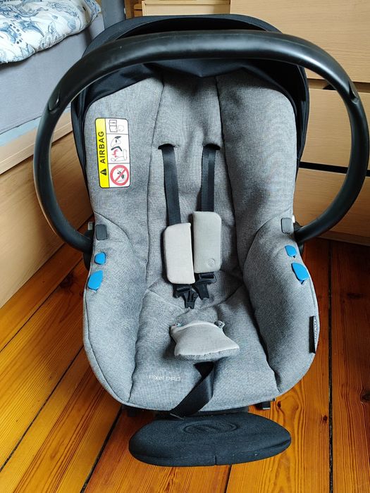 Fotelik samochodowy Avionaut Pixel Pro z bazą ISOFIX, nosidełko dla dz