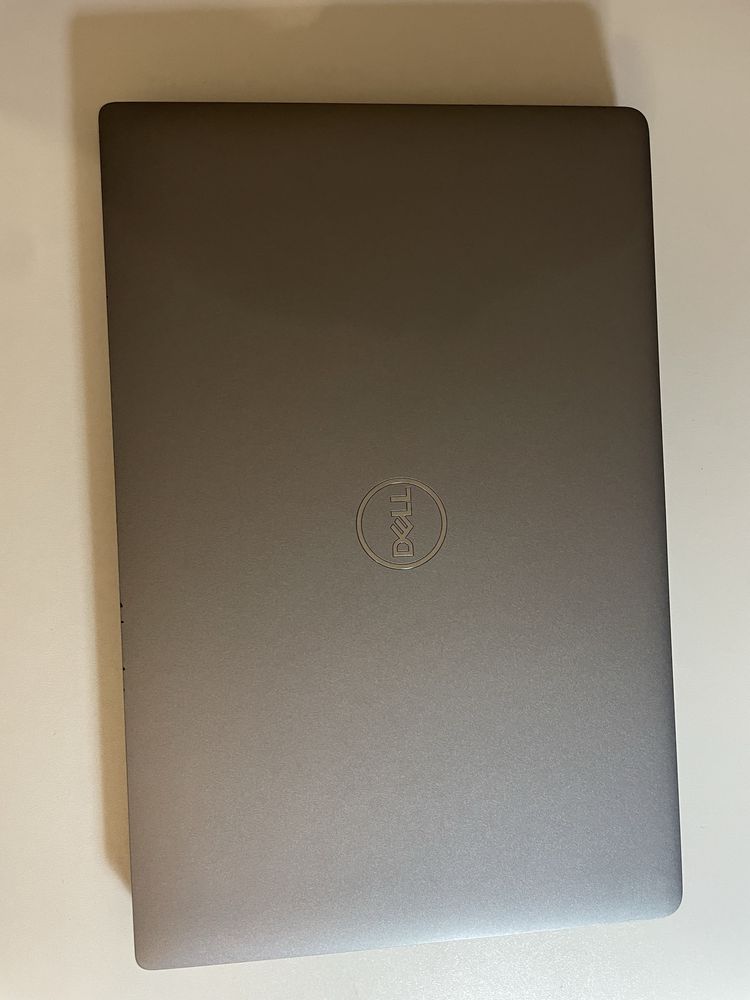 Laptop Dell latitude 5421 i7 32GB RAM windows 11 Pro