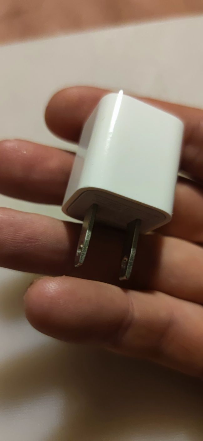 Зарядное устройство Apple 5W