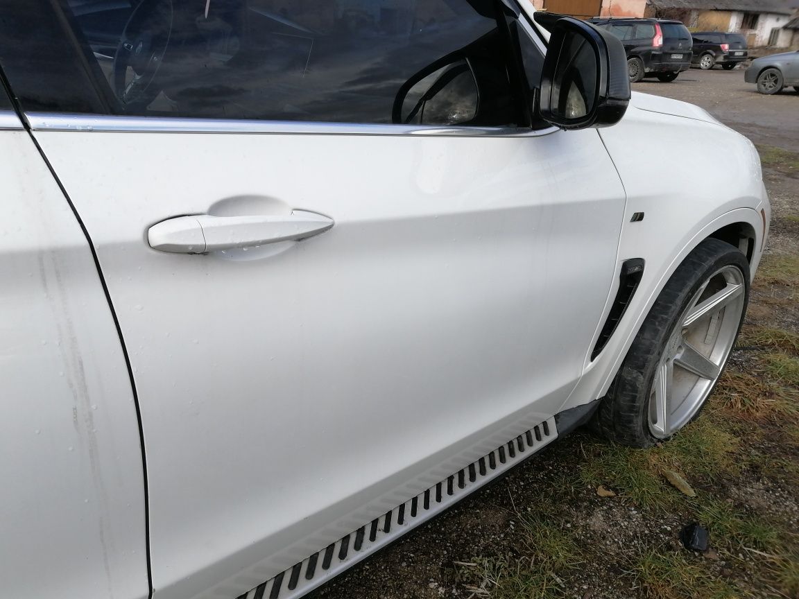Двери передние BMW X5 F15 2014- 2018