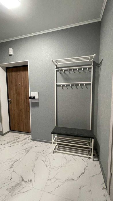 Оренда 1к з новим ремонтом район Центрального парку. Перша здача