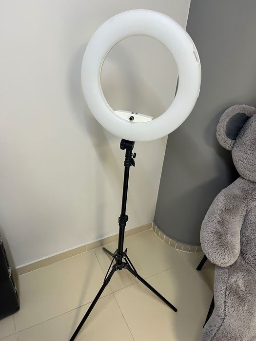 Професійна кільцева лампа LUMO Slim