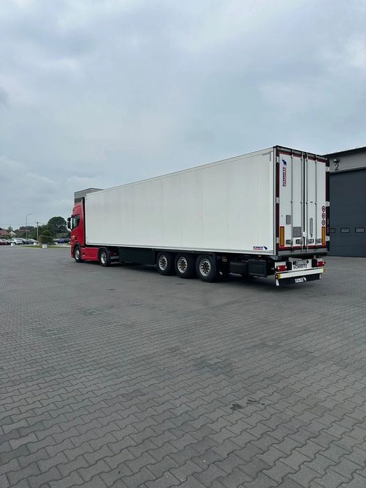 Schmitz Cargobull SCB*S3  Chłodnia hakowa - stan idealny