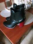 Botki damskie 37 czarne obcas czerwony sergio lucvvhini