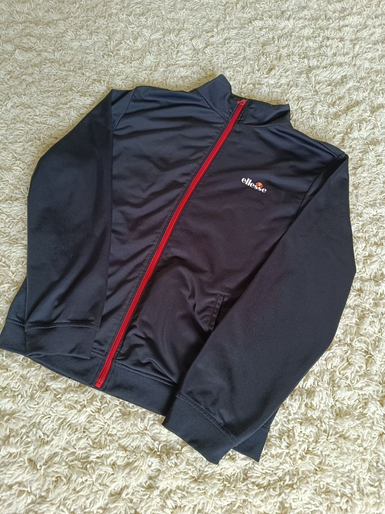 Фліска ellesse .