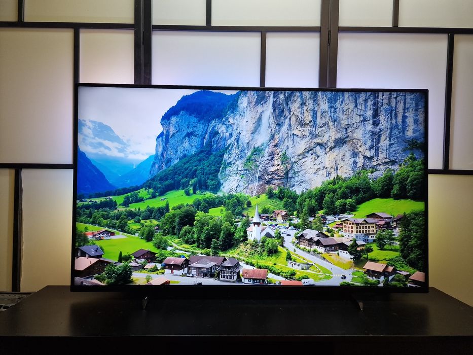 Philips 55cali 4K UHD Ambilight DVB-T2 SMART telewizor