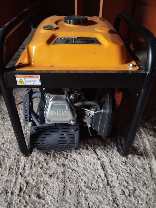 Бензогенератор 3500w