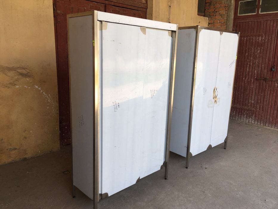 Стелаж Шафа нержавійка з дверками тумба