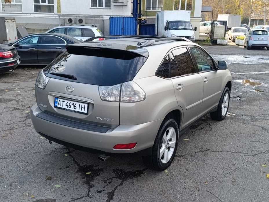 Продам Lexus RX330