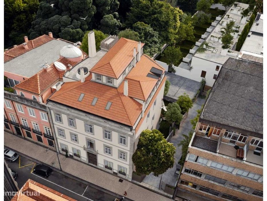 Apartamento T3 com terraço no coração do Porto