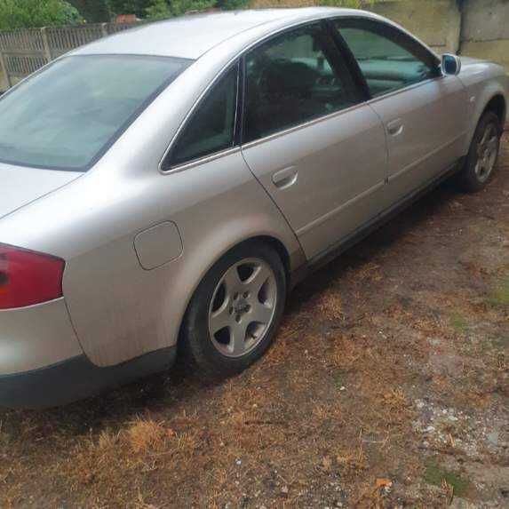 Audi A6 C5 2.5 tdi 150KM sedan kolor srebrny przeznaczony na części