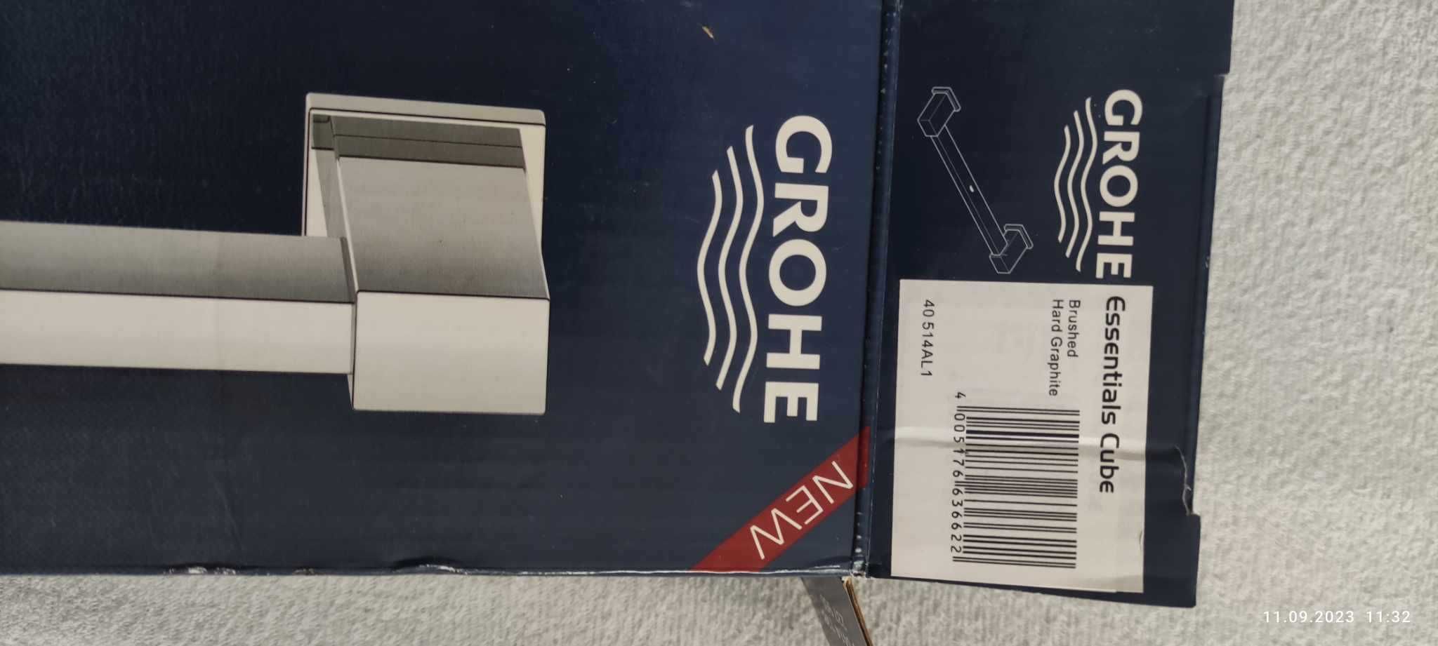 Uchwyt wannowy Grohe Essentials Cube brushed hard graphite 340mm