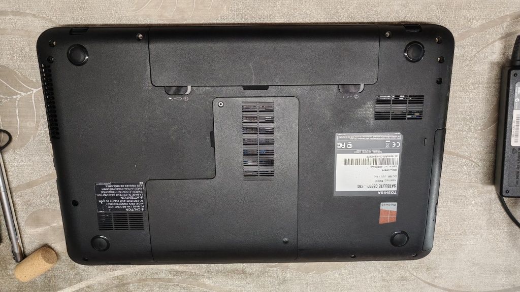 Portátil Toshiba satellite