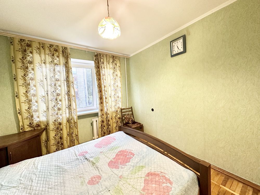 Продаж  квартири по вул Одеській 3/5 цегла
