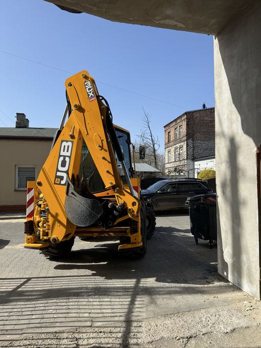 Usługi Koparko-Ładowarką – Szybko, Precyzyjnie, Bezpiecznie