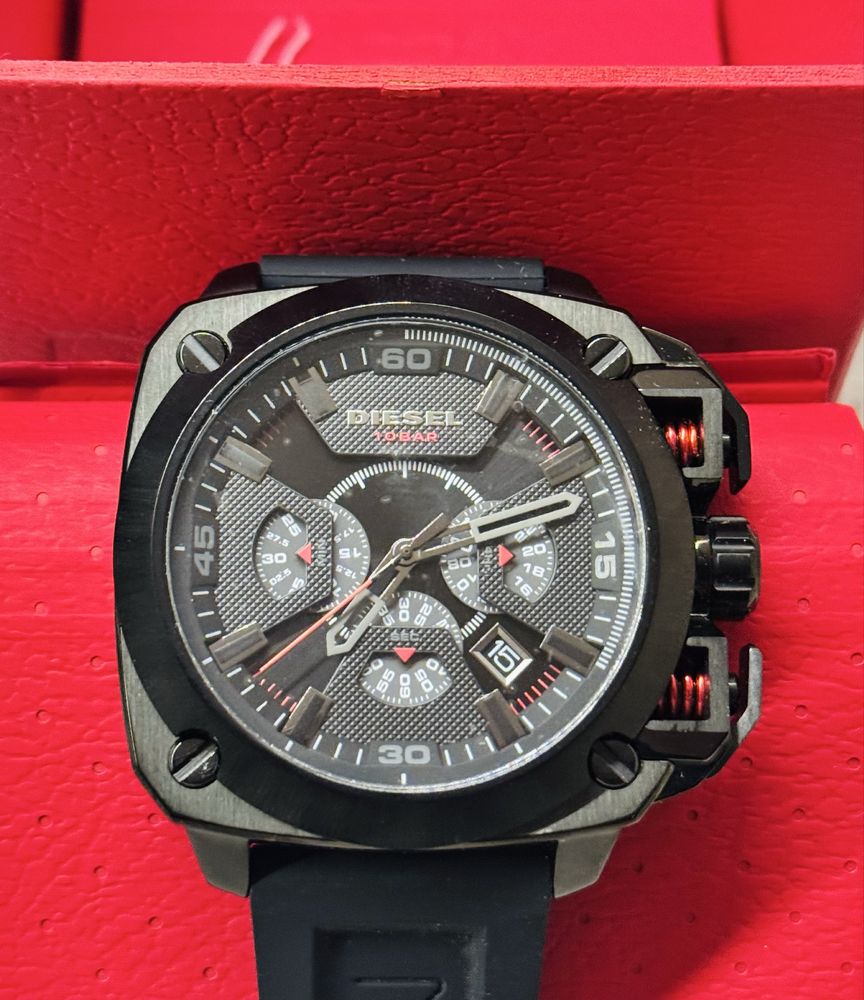 Часы DIESEL DZ7356 оригинал новые