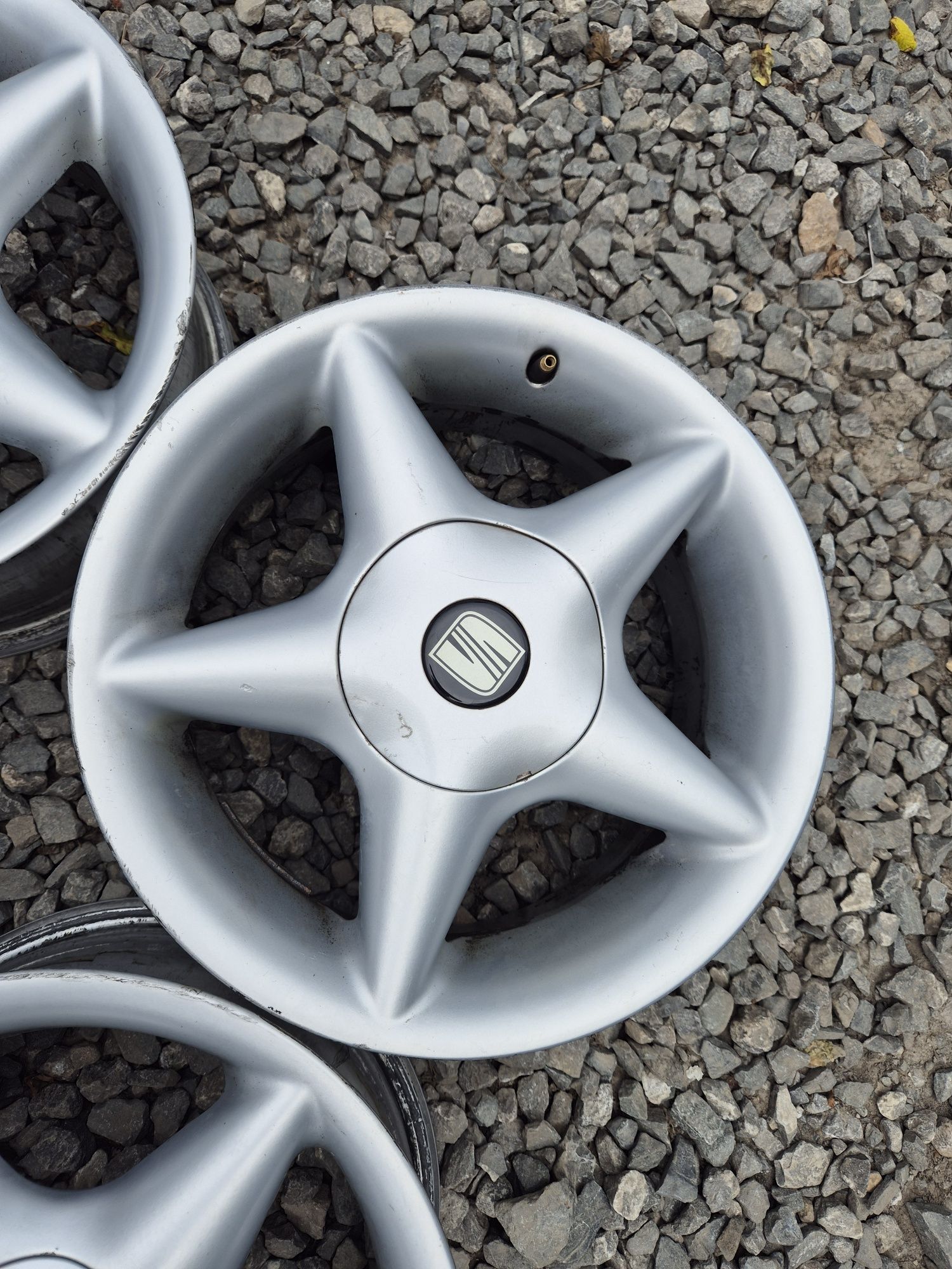 Felgi 4x100 r15 VW seat fiat Grande Punto itp wysyłka
