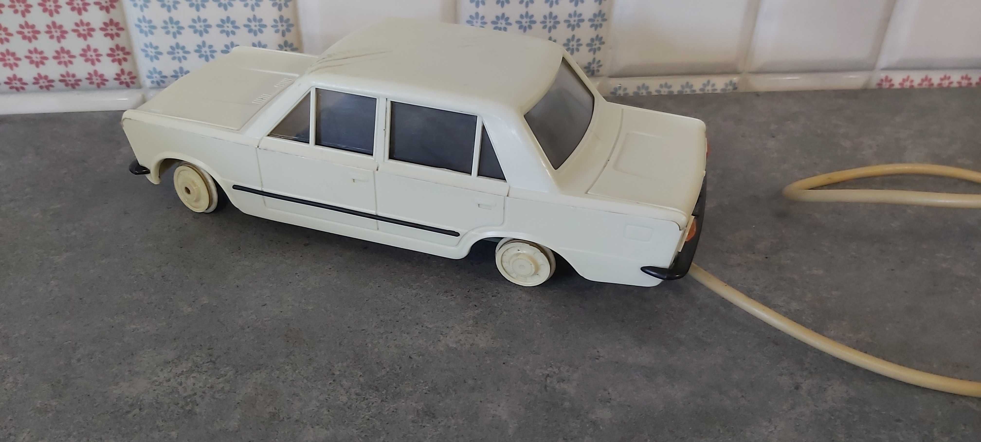 Zabawka Fiat 125p Sinol CZZ