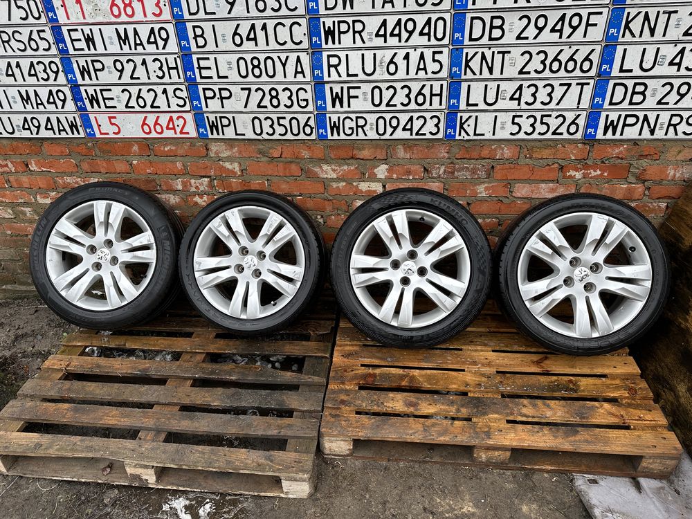 Диски Peugeot 4x108 r17 j7 et29 + шини 205/55 R17 9685737280