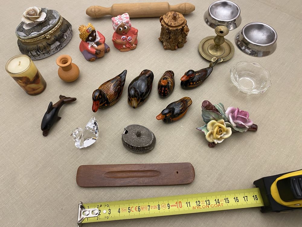 Conjunto de miniaturas de colecao