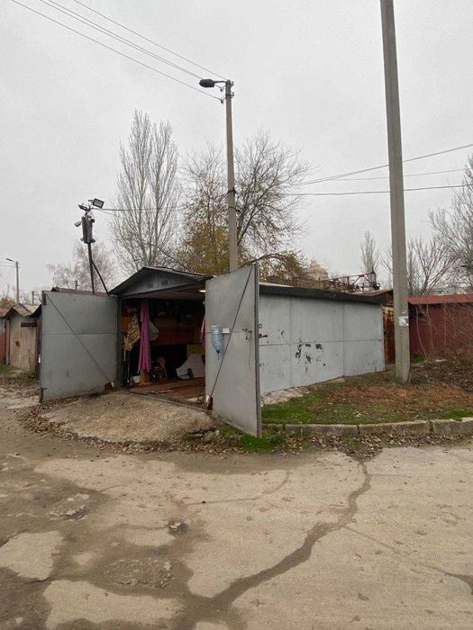 Продам гараж недалеко от Эпицентра