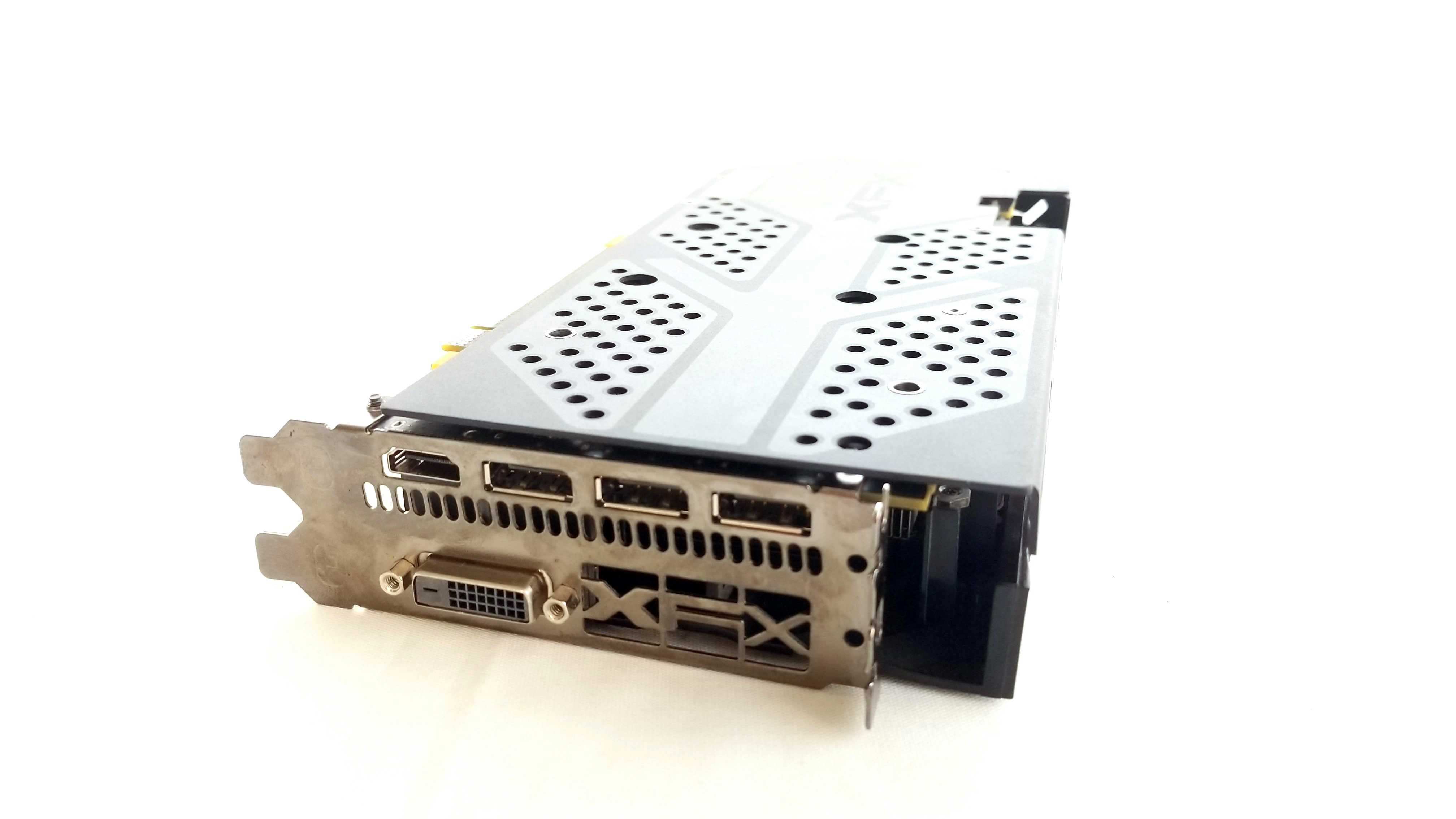 Placa Gráfica XFX AMD RX 580 GTS XXX 8GB OC+