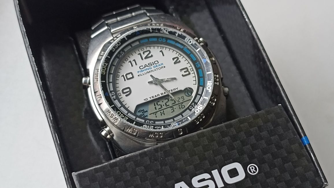 Годинник часы CASIO Fishing Gear illuminator AMW-700 Метал