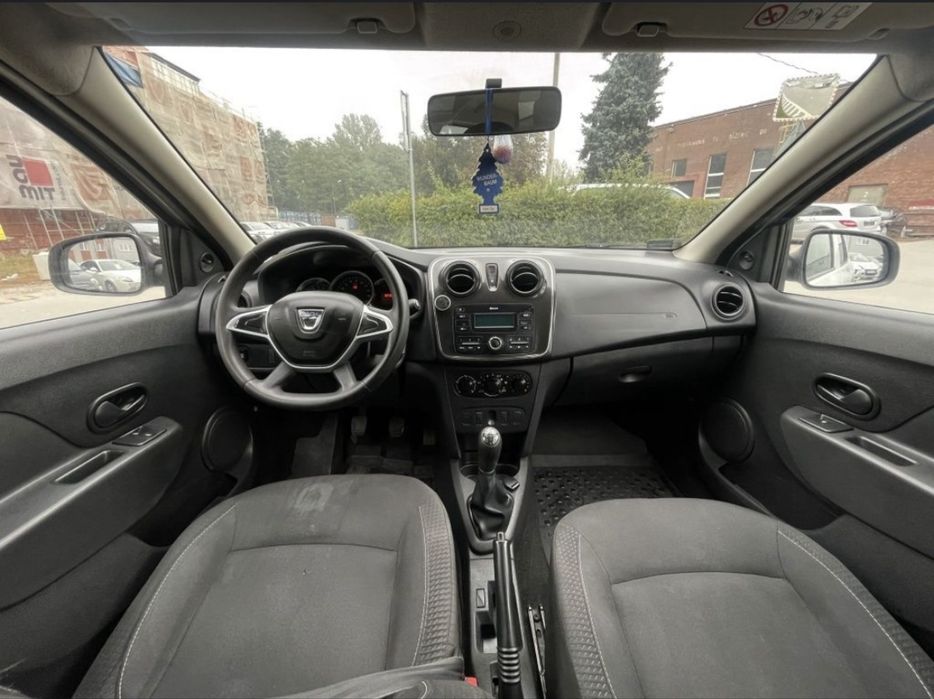 Dacia Logan 1.2b// LPG// 73 KM// opłaty na ROK// 2017r. // klima//