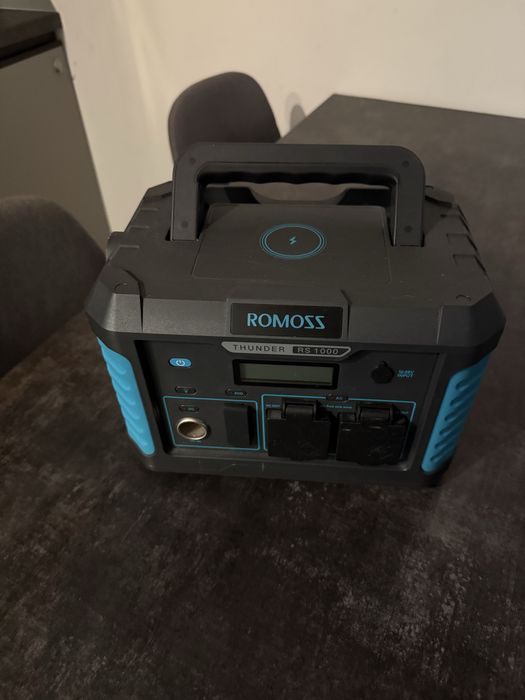 Прожам зарадну станцію.