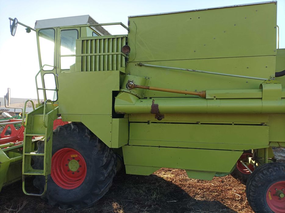 Комбайн claas dominator 85