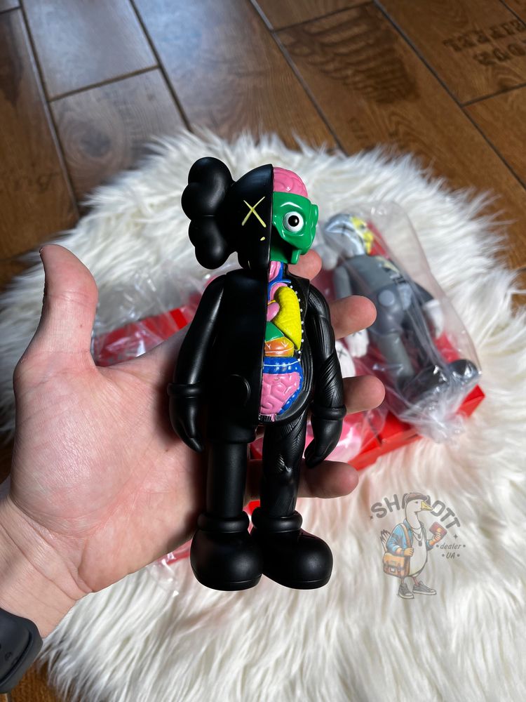 Фігурка KAWS bearbrick | іграшка кавс | статуетка бербік найк