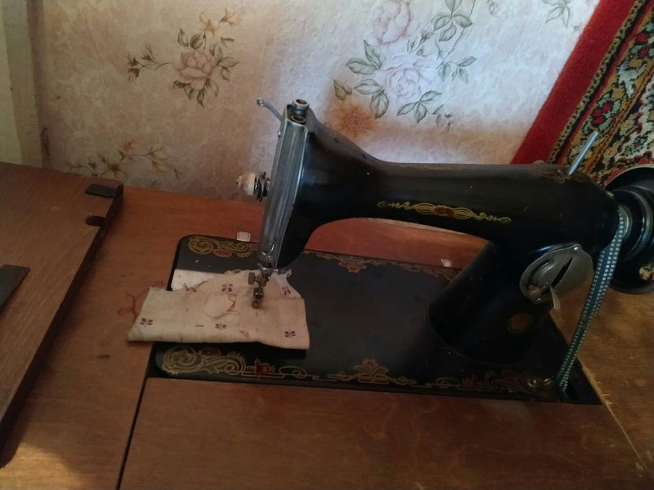 Станина к швейной машине.