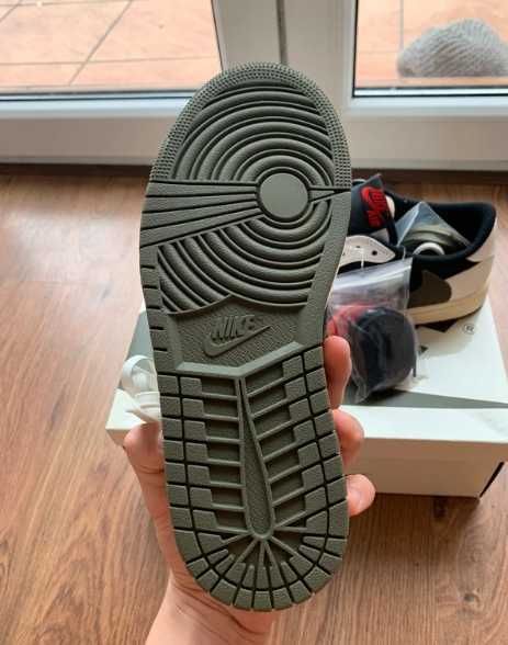 nowe Nike_Jordan1RetroLowTravisScottOlive RRR.39