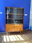 Kredens mid-century.