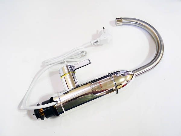 Проточный водонагреватель с экраном хром.пластик RX-012