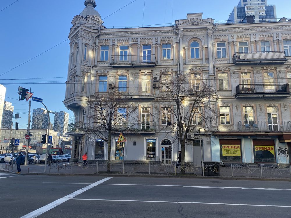 Без% Центр. Жилянська, 5/60. В.Васильківська. М. Олімпійська. 374м2
