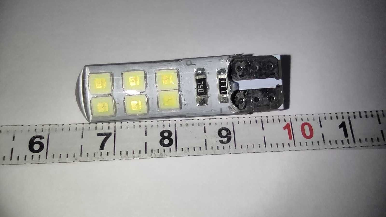 Лампочка автомобильная Т10 smd Led